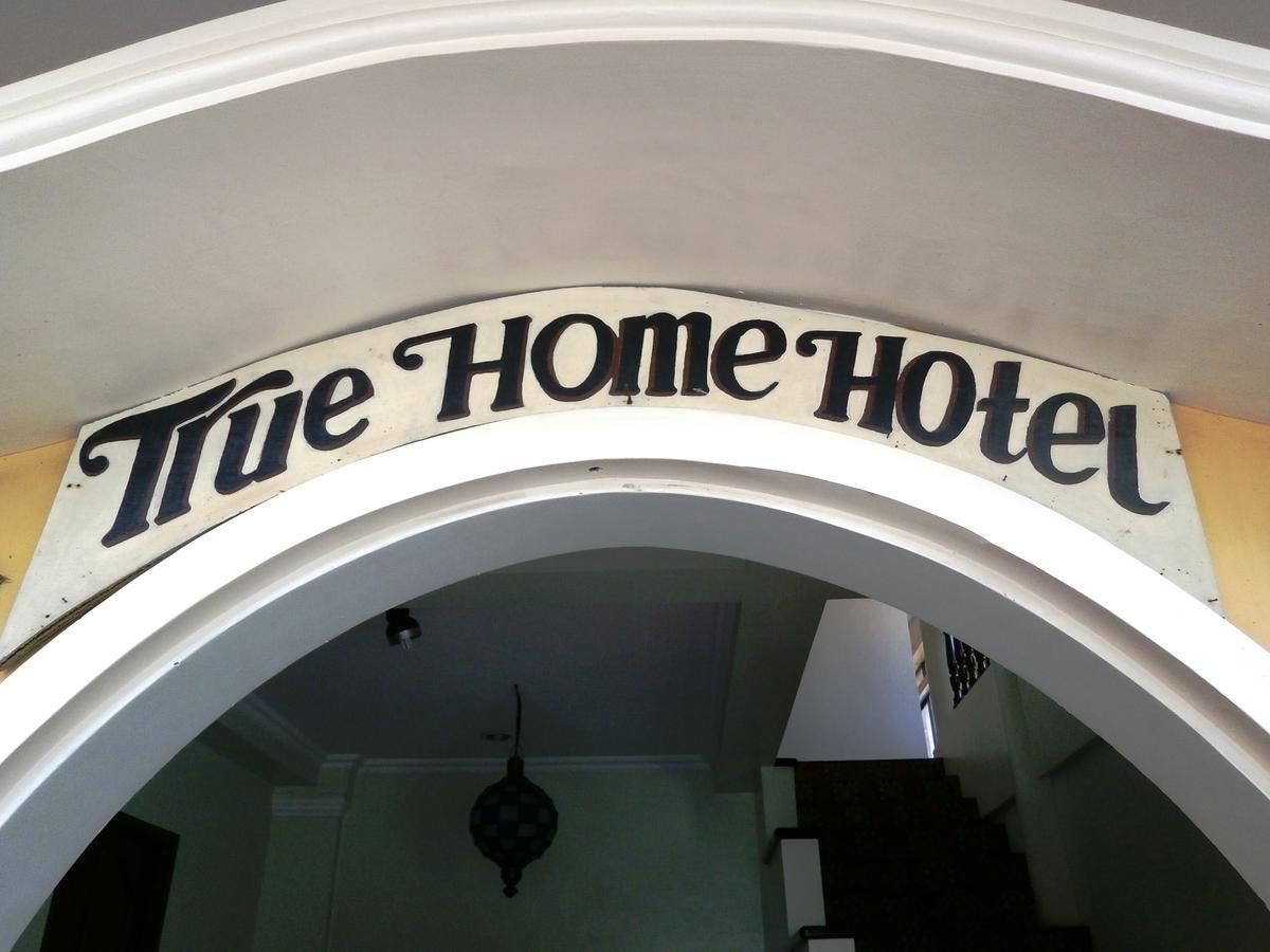 True Home Hotel Balabag  Buitenkant foto