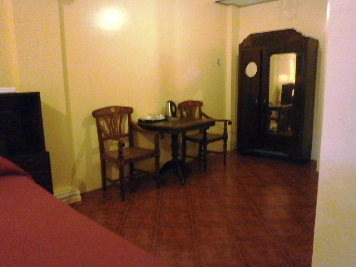 True Home Hotel Balabag  Kamer foto